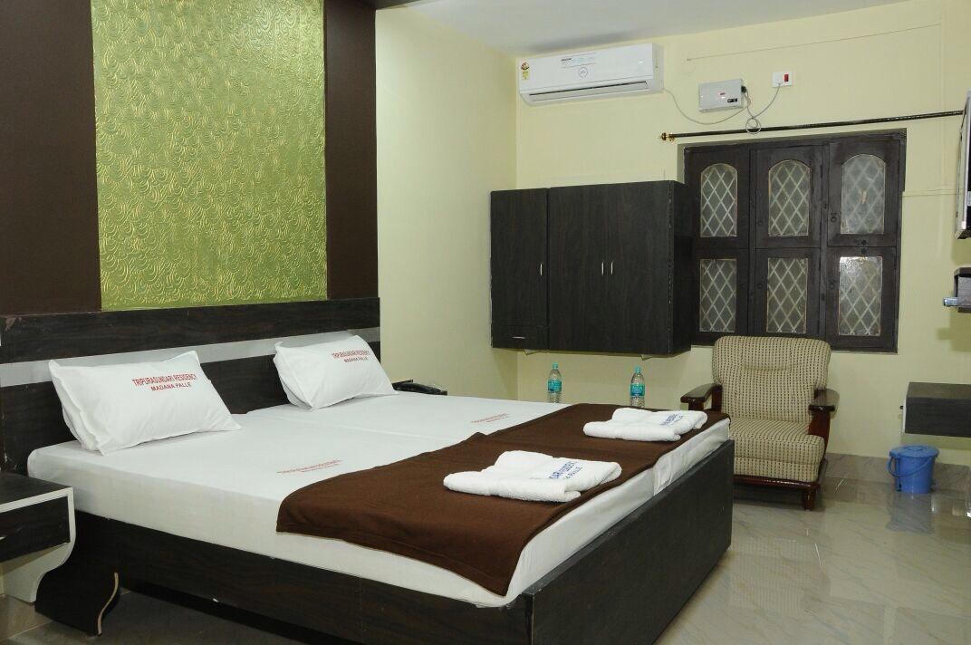 Tripura Sundari Residency Madanapalle Exterior photo